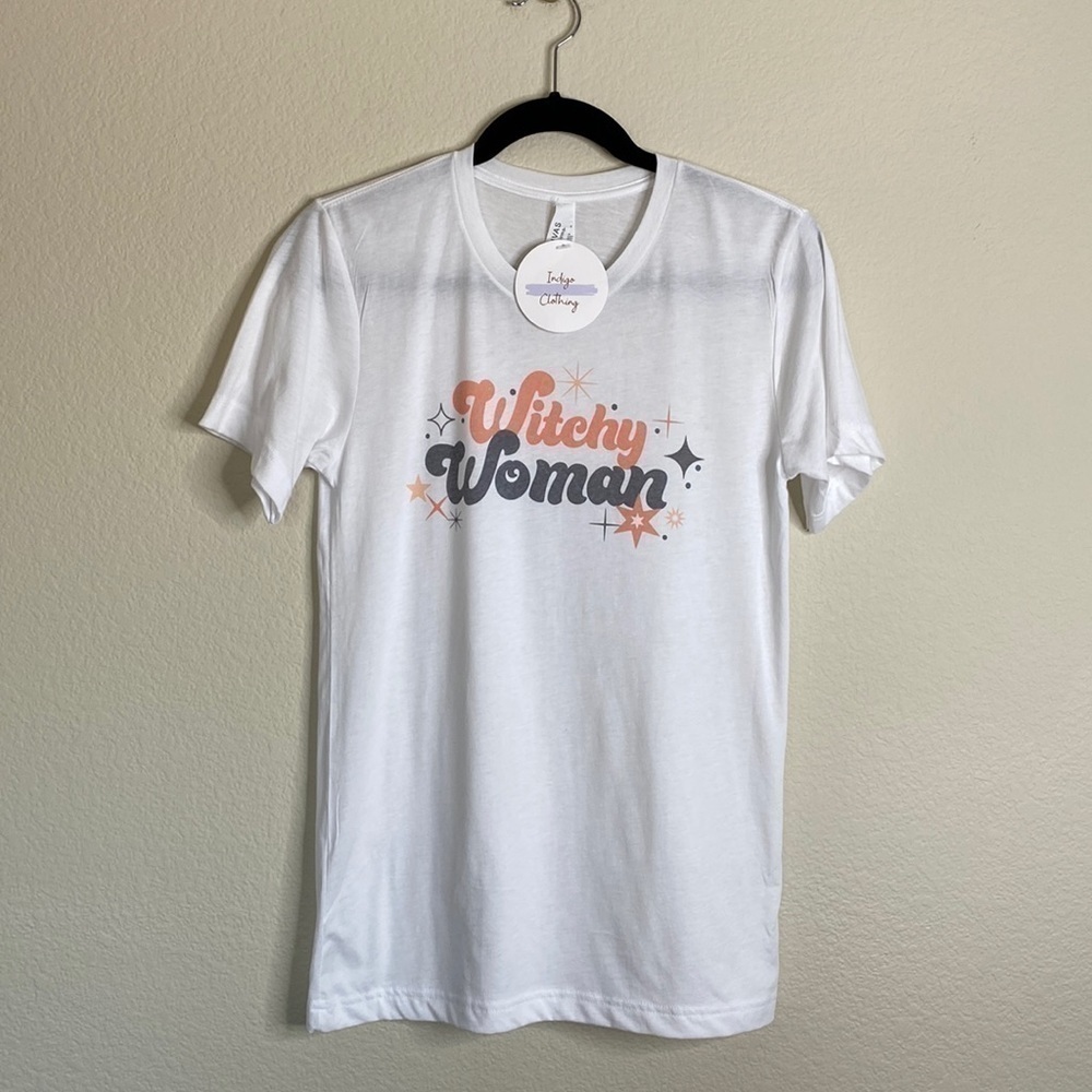 Halloween Witchy Woman tshirt NWT small